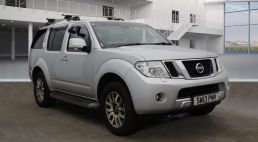 Used NISSAN PATHFINDER in Merthyr Tydfil for sale